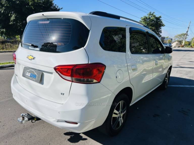 CHEVROLET - SPIN - 2019/2019 - Branca - R$ 63.900,00
