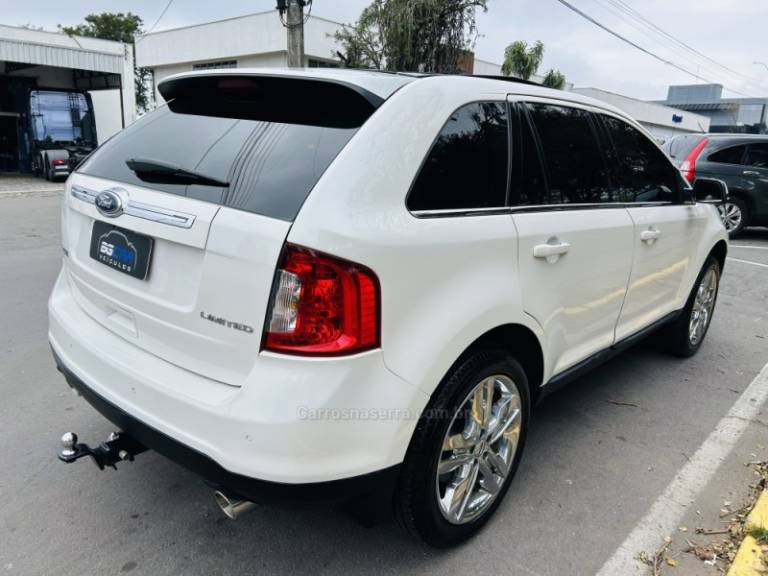 FORD - EDGE - 2011/2012 - Branca - R$ 65.900,00