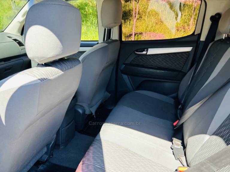 CHEVROLET - S10 - 2012/2013 - Preta - R$ 89.900,00