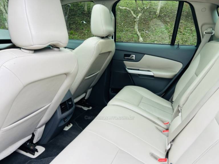 FORD - EDGE - 2011/2012 - Branca - R$ 65.900,00