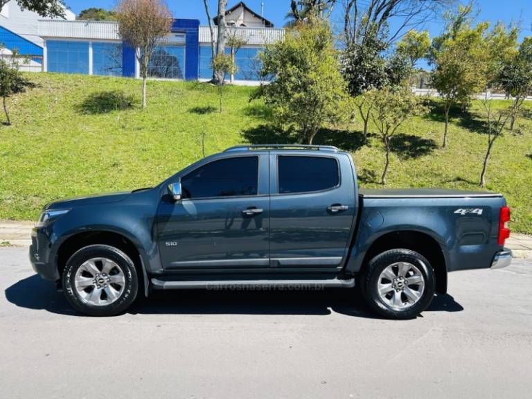 CHEVROLET - S10 - 2023/2023 - Cinza - R$ 189.900,00