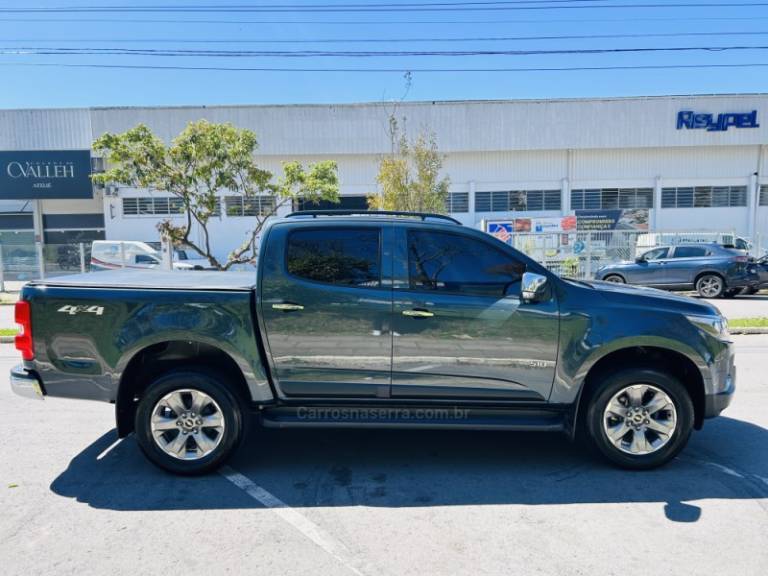 CHEVROLET - S10 - 2023/2023 - Cinza - R$ 189.900,00