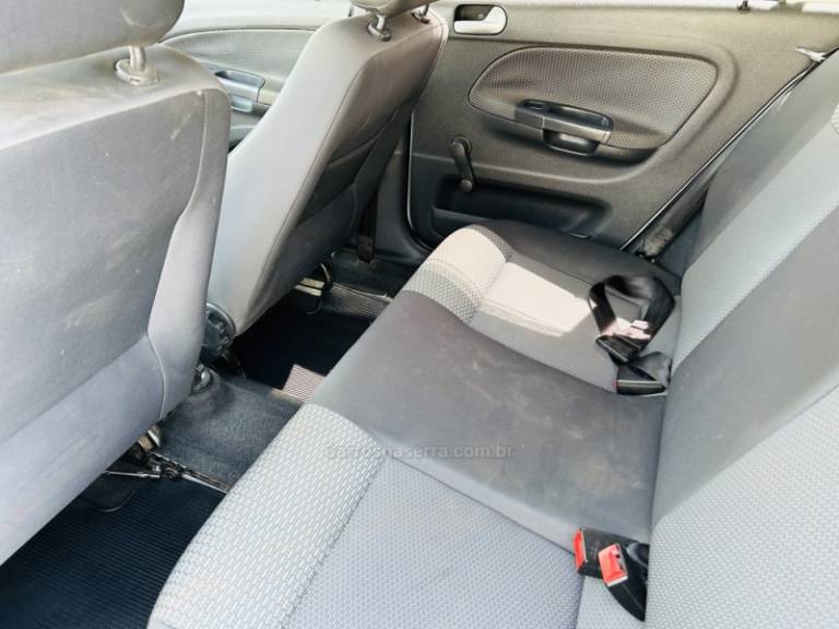 VOLKSWAGEN - GOL - 2012/2013 - Branca - R$ 35.900,00