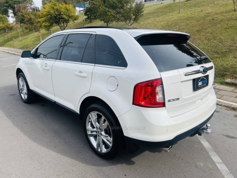 FORD - EDGE - 2012/2013 - Branca - R$ 69.900,00