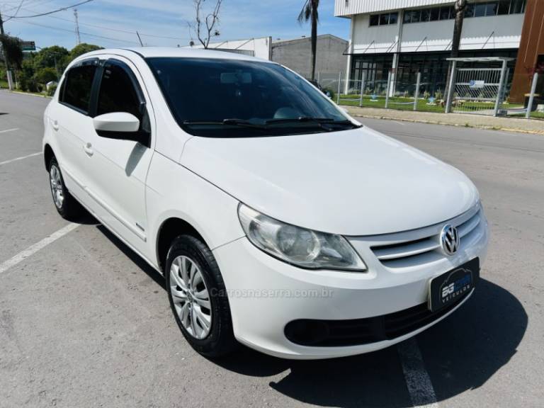 VOLKSWAGEN - GOL - 2012/2013 - Branca - R$ 35.900,00