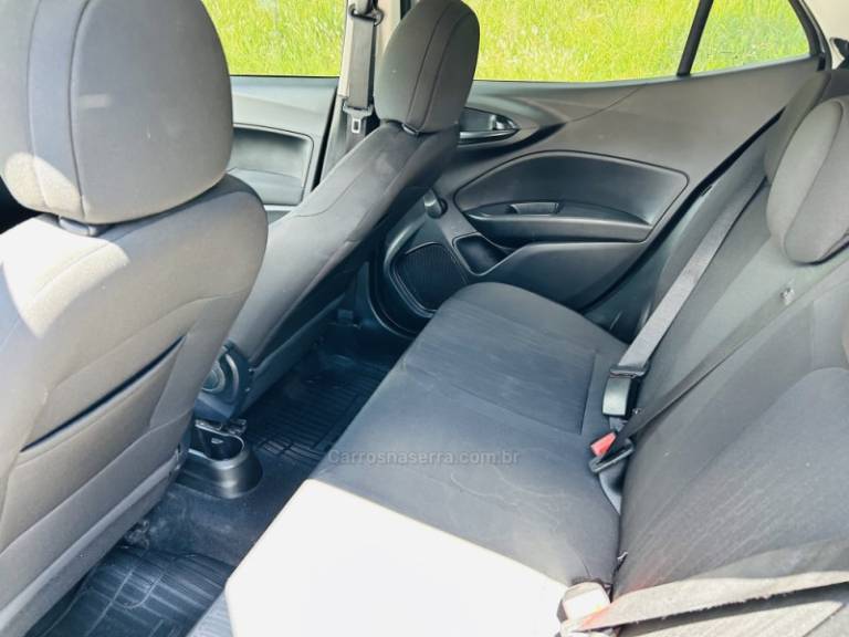 FIAT - ARGO - 2019/2020 - Prata - R$ 55.900,00