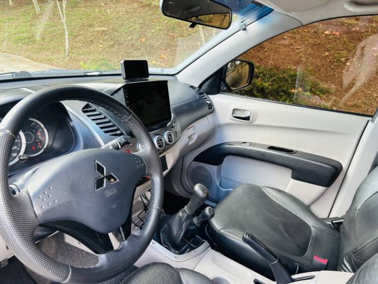MITSUBISHI - L200 TRITON - 2010/2010 - Branca - R$ 104.900,00