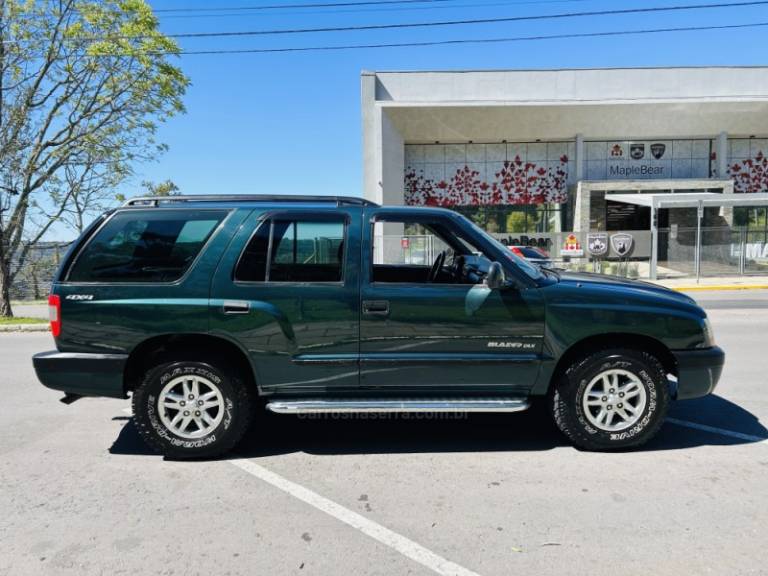 CHEVROLET - BLAZER - 2000/2001 - Verde - R$ 65.900,00