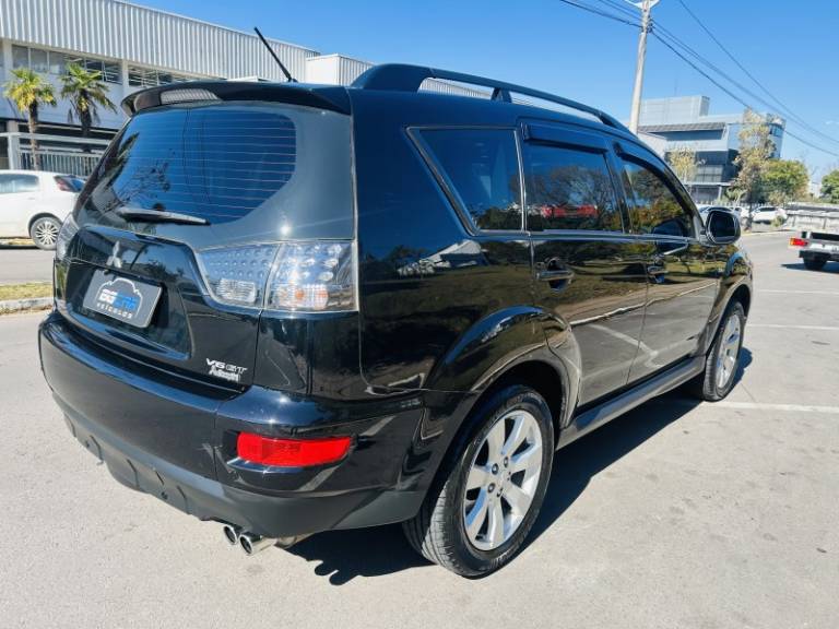 MITSUBISHI - OUTLANDER - 2011/2011 - Preta - R$ 62.900,00