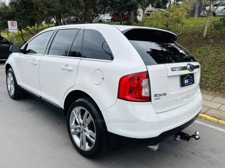 FORD - EDGE - 2011/2012 - Branca - R$ 65.900,00