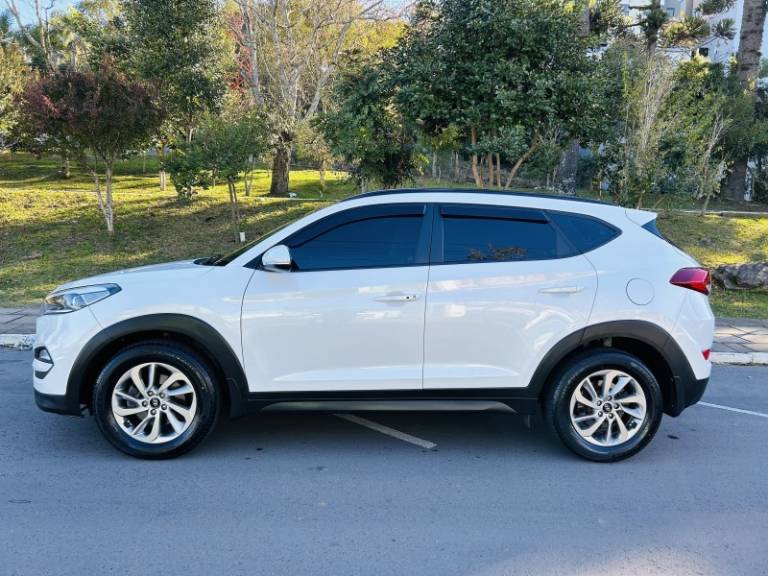 HYUNDAI - TUCSON - 2018/2019 - Branca - R$ 119.900,00