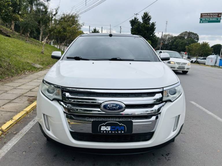 FORD - EDGE - 2011/2012 - Branca - R$ 65.900,00