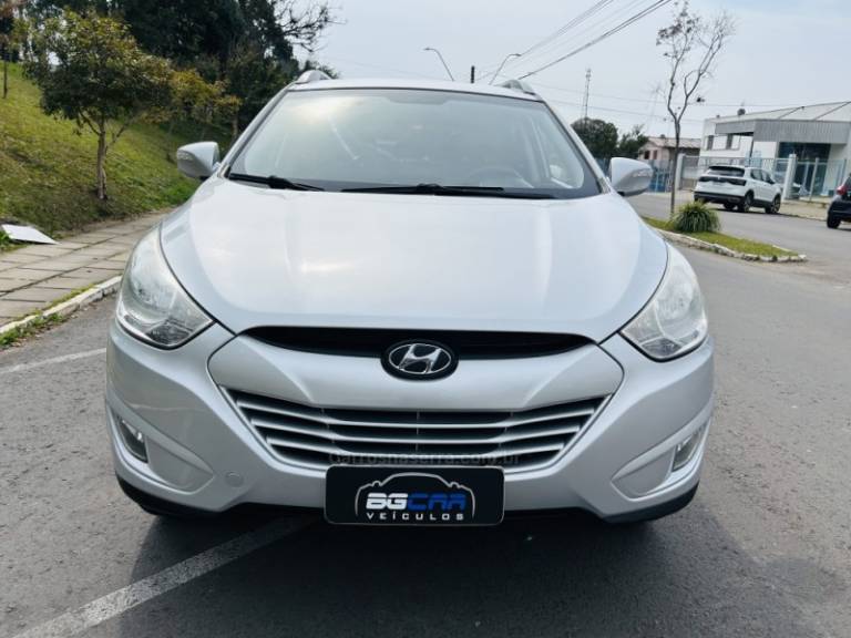 HYUNDAI - IX35 - 2011/2012 - Prata - R$ 67.900,00