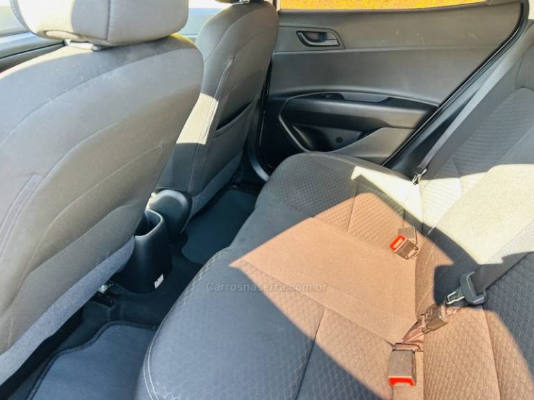 HYUNDAI - HB20 - 2021/2022 - Branca - R$ 67.900,00