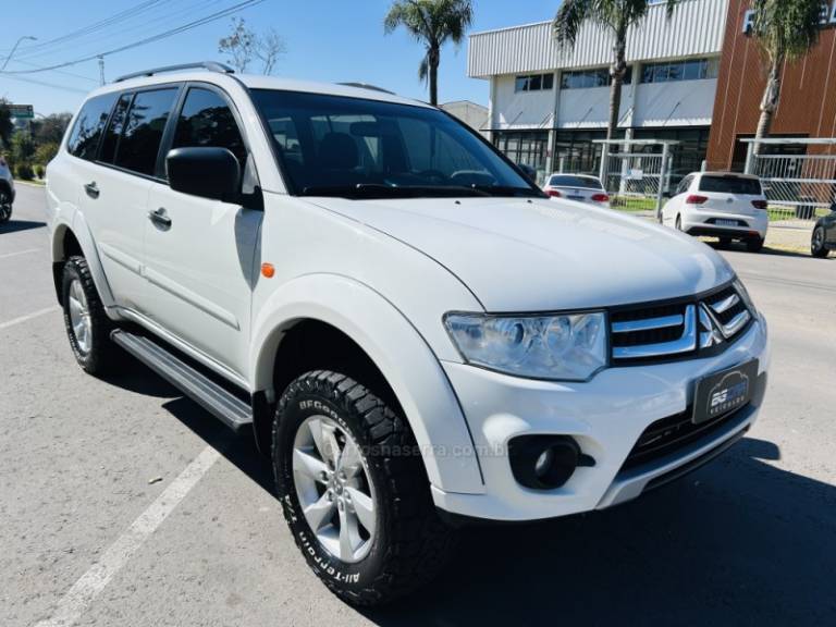 MITSUBISHI - PAJERO DAKAR - 2014/2015 - Branca - R$ 135.900,00