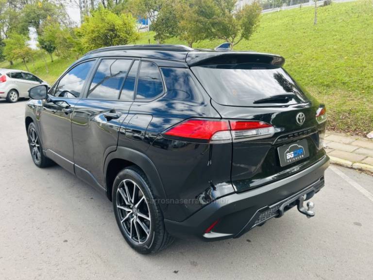 TOYOTA - COROLLA - 2022/2023 - Preta - R$ 159.900,00