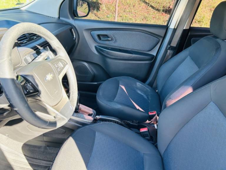 CHEVROLET - SPIN - 2019/2019 - Branca - R$ 63.900,00