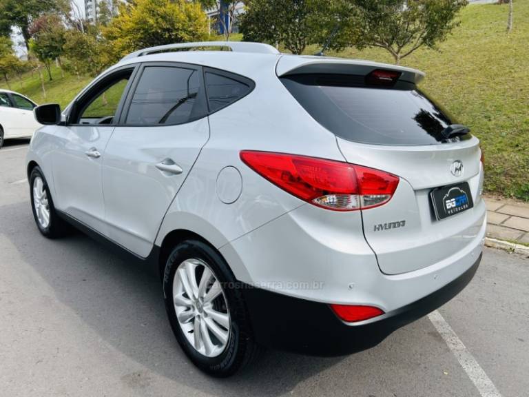 HYUNDAI - IX35 - 2011/2012 - Prata - R$ 67.900,00