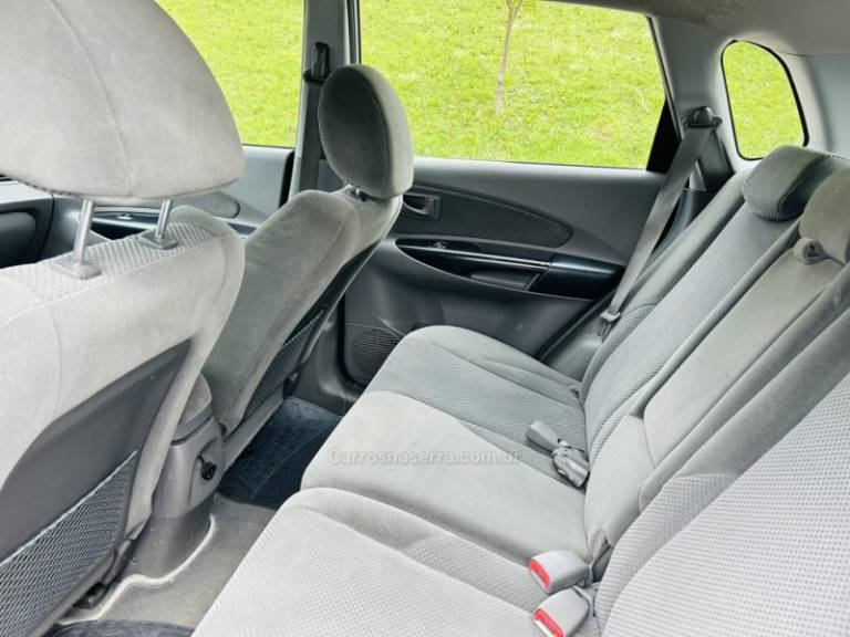 HYUNDAI - TUCSON - 2011/2012 - Prata - R$ 47.900,00