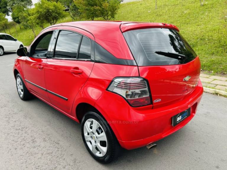 CHEVROLET - AGILE - 2011/2012 - Vermelha - R$ 34.900,00