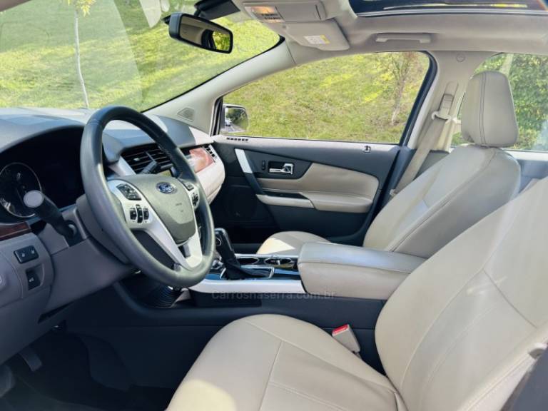 FORD - EDGE - 2011/2012 - Branca - R$ 65.900,00