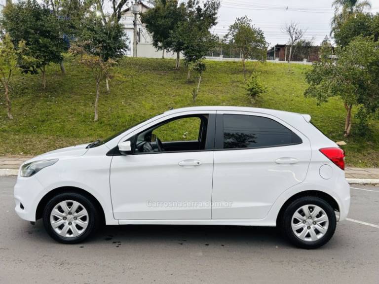 FORD - KA - 2016/2016 - Branca - R$ 39.900,00