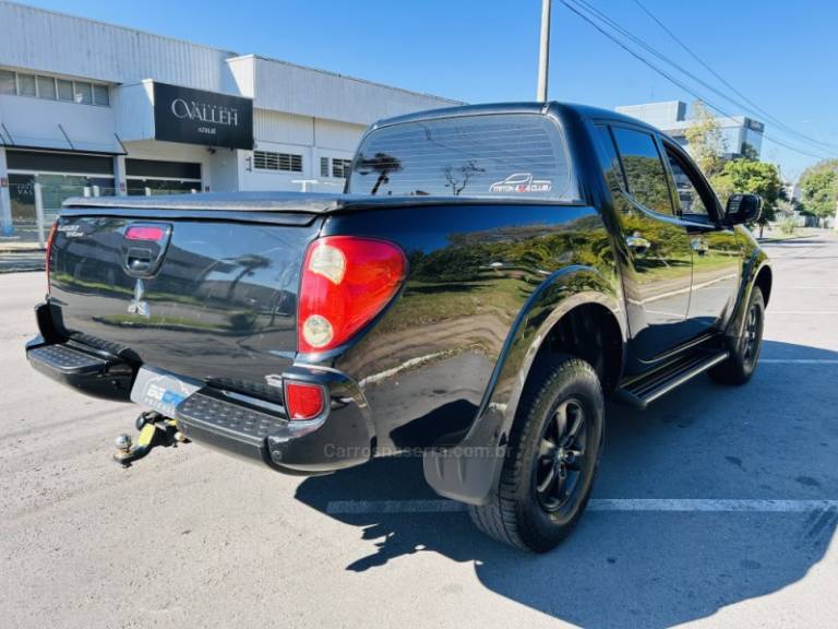 MITSUBISHI - L200 TRITON - 2012/2012 - Preta - R$ 89.900,00