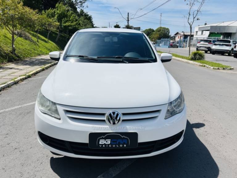 VOLKSWAGEN - GOL - 2012/2013 - Branca - R$ 35.900,00
