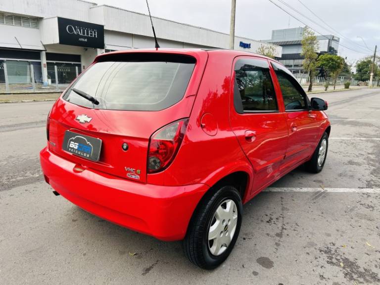 CHEVROLET - CELTA - 2011/2012 - Vermelha - R$ 32.900,00