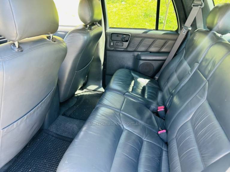 CHEVROLET - BLAZER - 2000/2001 - Verde - R$ 65.900,00