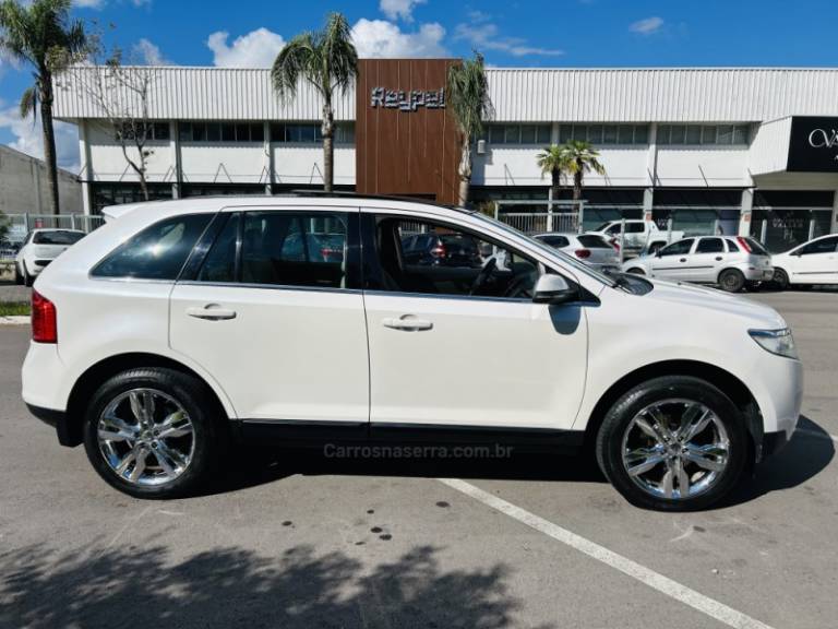 FORD - EDGE - 2011/2012 - Branca - R$ 65.900,00